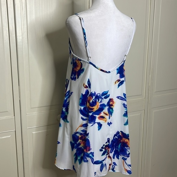 Show Me Your Mumu Women’s Bella Dress Petal Paint Size M Low Back Short Mini - Picture 5 of 10